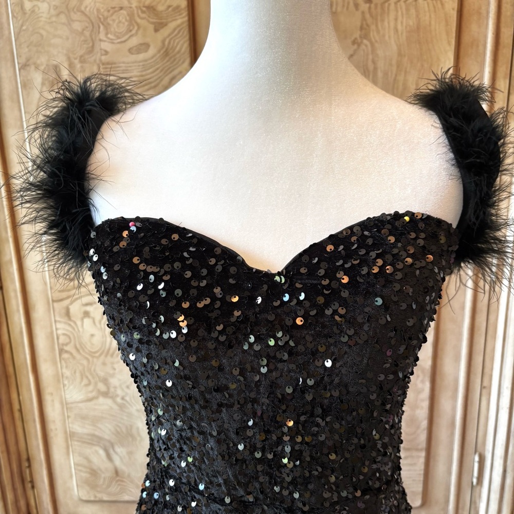 NEW Black Sequin Dress, Black Dress with Feathers Prom NWOT Size XLG - Picture 4 of 13